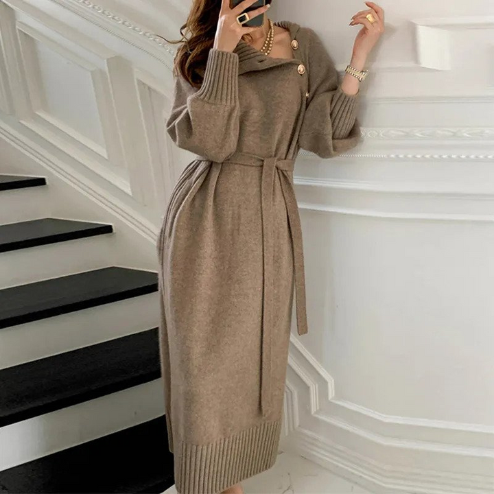 Evelia - Cozy Wrap Dress